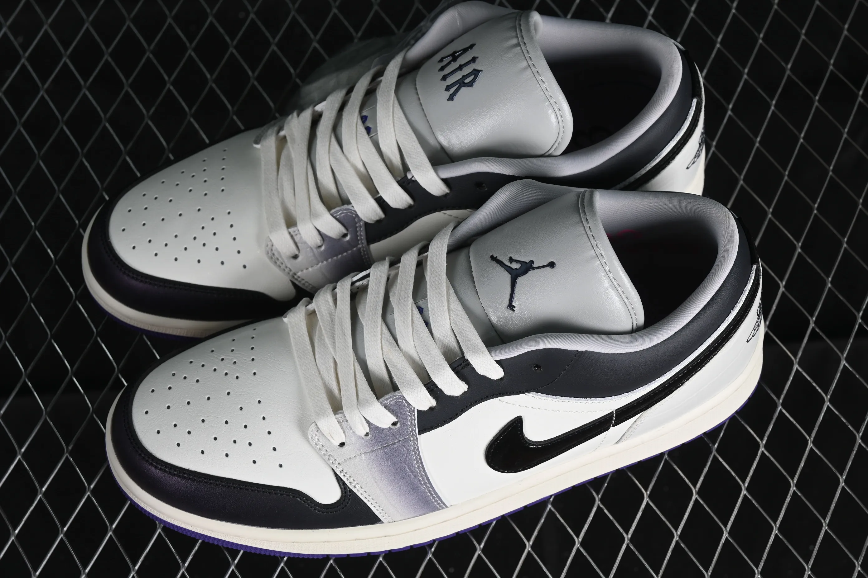 All categories Air Jordan Jordan series basketball shoes Air Jordan 1 Low Air Jordan 1 Low "Purple" AJ1 Joe 1 white black purple low-top cultural casual sneakers HF5759-101